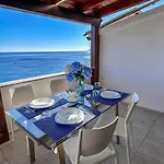 Lägenhet Mama House Con Vista Mare *
